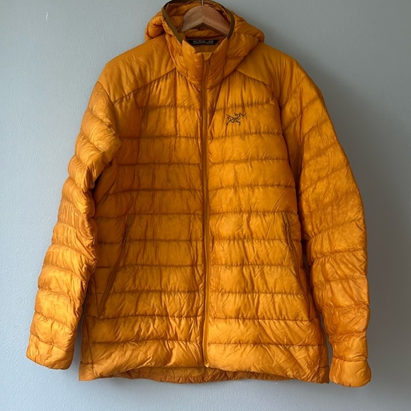 Arc’teryx • Lightweight Cerium Hoodie Size Extra Large Edziza Yellow Orange - Picture 15 of 16